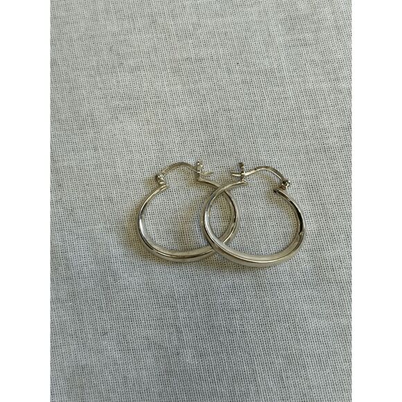 Silver Oval Hoop 1 Inch Earrings, Stamped "926," Classic, Minimalist - Picture 1 of 6